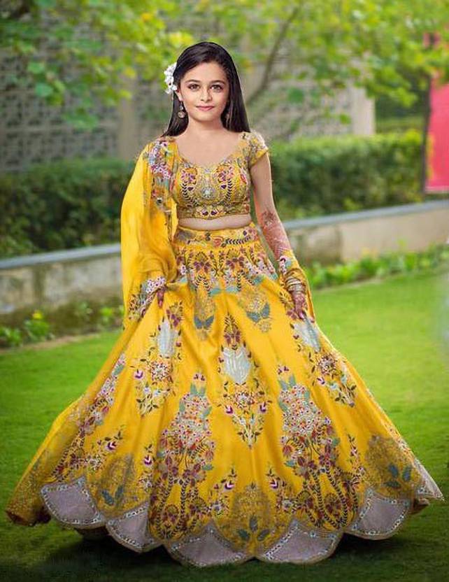 Aparejar Girls Lehenga Choli Ethnic Wear Embroidered Lehenga, Choli and  Dupatta Set Price in India - Buy Aparejar Girls Lehenga Choli Ethnic Wear  Embroidered Lehenga, Choli and Dupatta Set online at Flipkart.com