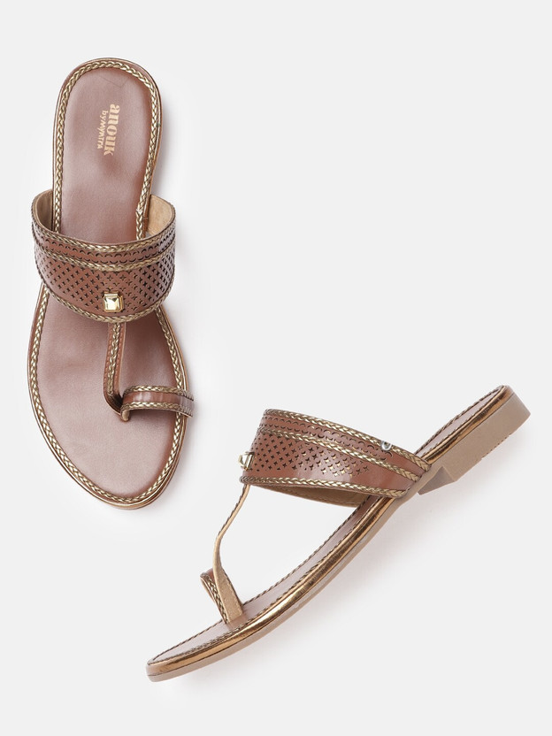 Anouk chappals Outlet