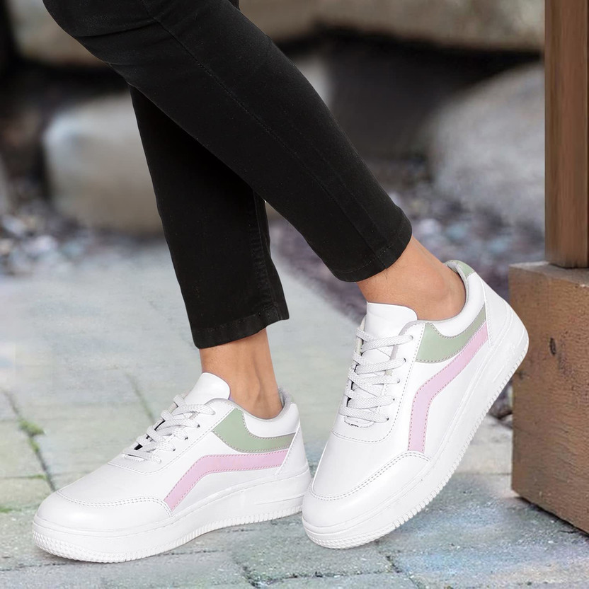 sports shoes for women Sneakers For Men 