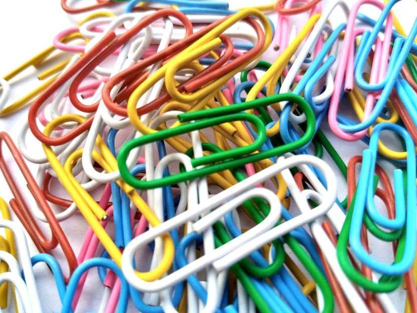 SHARMA BUSINESS Multicolor U Pin Size 30mm, Set of 100 u Clip, For Office and School Use. 30 mm Steel Paper Clip(Set of 100, Multicolor)