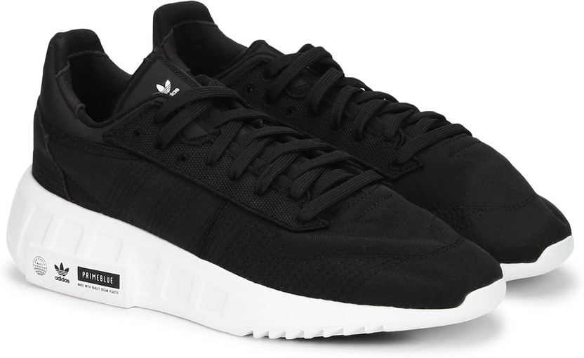 ADIDAS ORIGINALS EARTH RUNNER PRIMEBLUE Sneakers For Men - Buy ADIDAS  ORIGINALS EARTH RUNNER PRIMEBLUE Sneakers For Men Online at Best Price -  Shop Online for Footwears in India | Flipkart.com