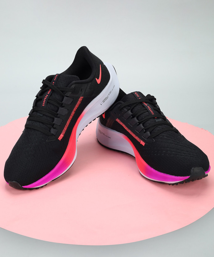 NIKE Air Zoom Pegasus 38 WoRoad s 