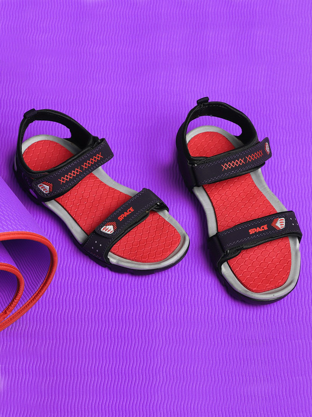 Space Men Black Sandals - Buy Space Men 