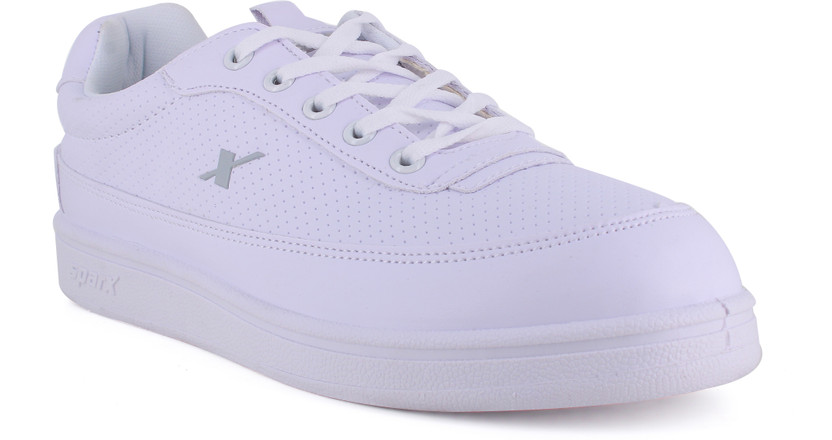Sparx white sneakers flipkart clearance