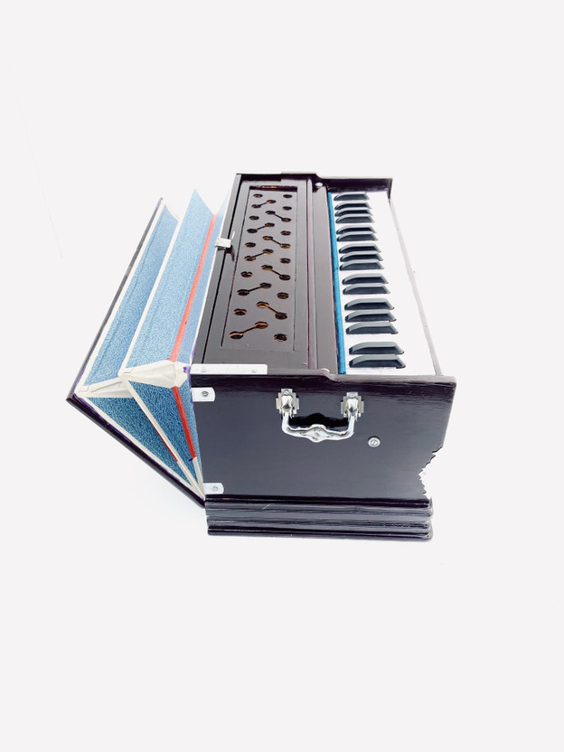 MAGA MART Harmonium- 3 1/4 Octave, Double Bellow, 39 Keys,7 Stopper, Bass- Male Reed Harmonium- 3 1/4 Octave, Double Bellow, 39 Keys,7 Stopper, Bass- Male Reed 3.2 Octave Hand Pumped Harmonium(Two Fold Bellow, Male Reed)