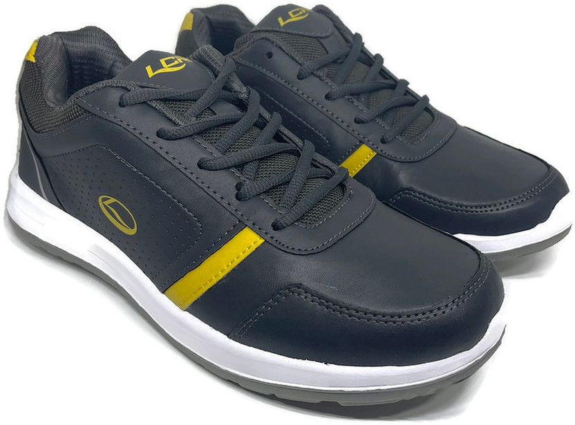 lancer sports shoes flipkart