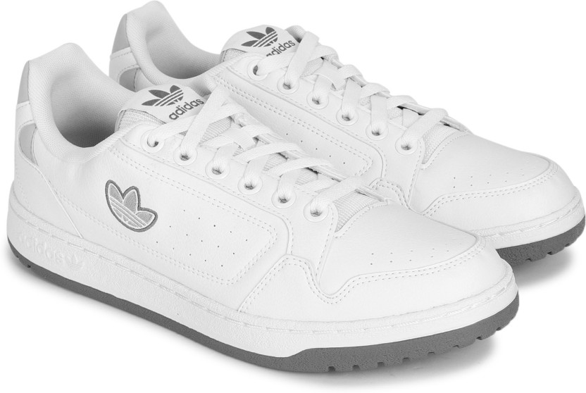 adidas shoes flipkart 90 off