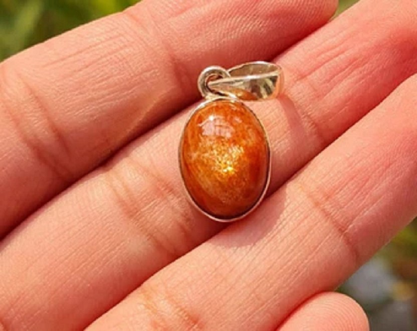 natural sunstone pendant