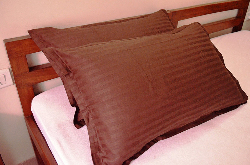 Sparklings Cotton Pillows Cover(46 cm*69 cm, Pack of 2, Brown)