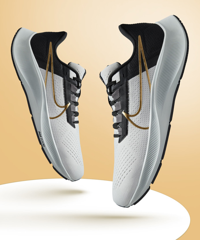 NIKE Air Zoom Pegasus 38 s Running 