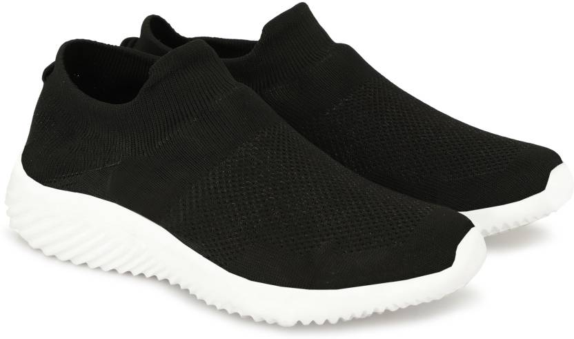 Moja Shoes-Black Canvas Shoes For Men Price in India - Buy Moja Shoes ...