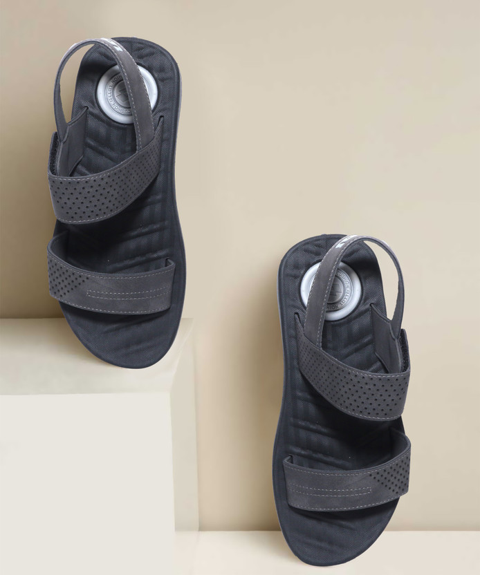 LOTTO Men Grey Sports Sandals - Buy 