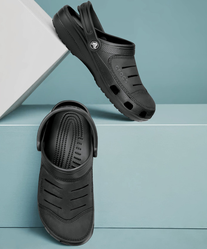 CROCS Bogota Men Black Clogs - Buy 