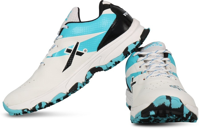 VECTOR X CKT-700 Cricket Shoes For Men 