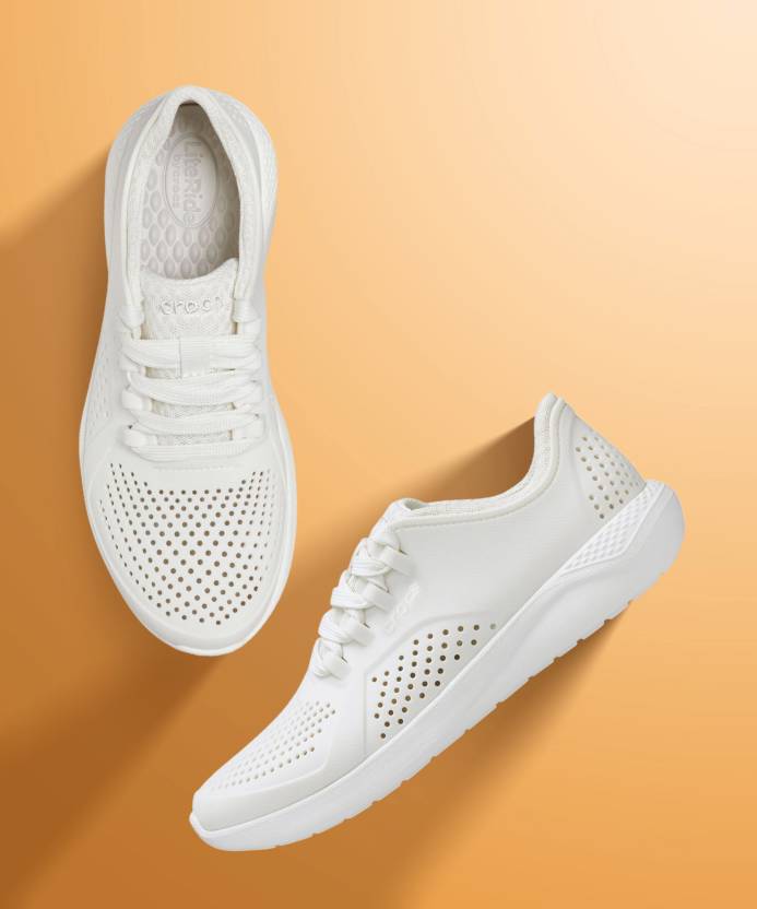 CROCS Lite Ride Pacer Casuals For Women - Buy White Color CROCS Lite Ride  Pacer Casuals For Women Online at Best Price - Shop Online for Footwears in  India 