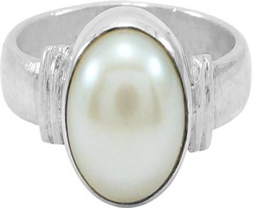 Silver ring benefits astrology