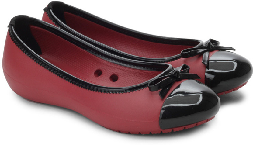 red crocs for women