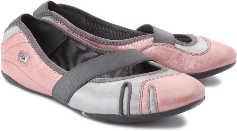 Clarks idyllic pump Clearance