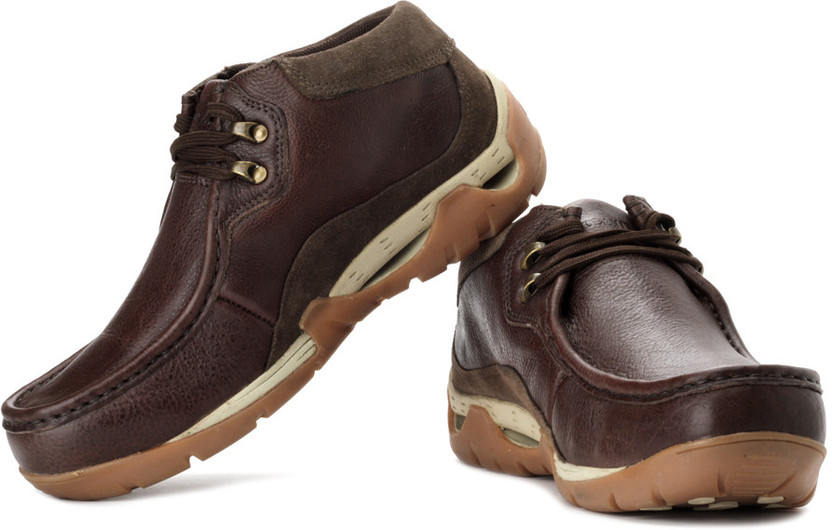 WOODLAND Outdoor Shoes For Men - Buy 