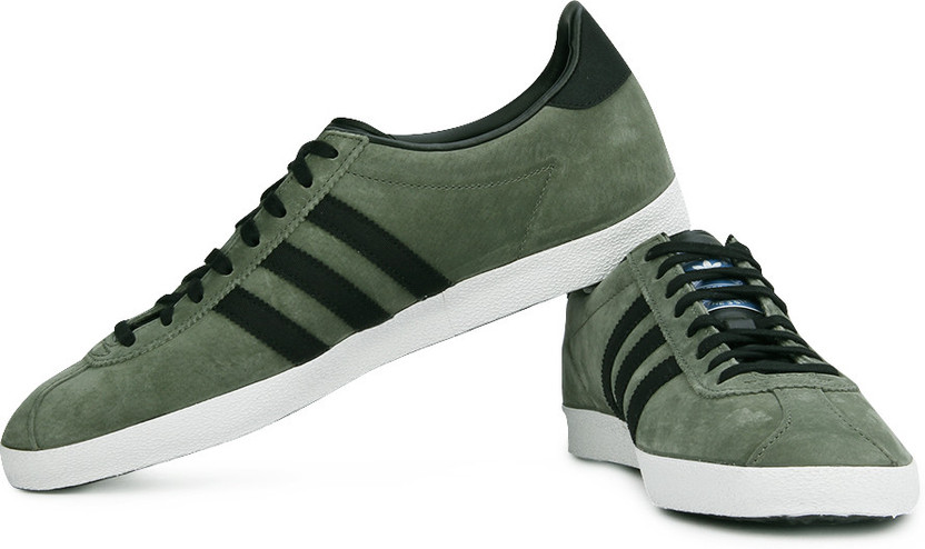 adidas gazelle mens olive green