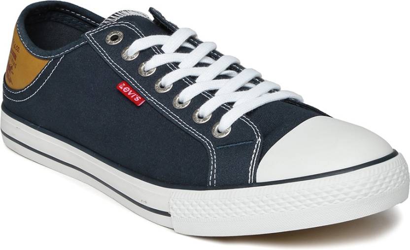 LEVI'S Canvas Shoes For Men - Buy Navy Blue Color LEVI'S Canvas Shoes For  Men Online at Best Price - Shop Online for Footwears in India 
