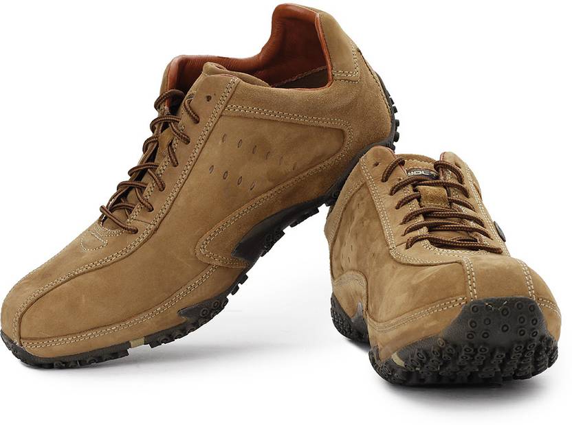 flipkart woodland formal shoes