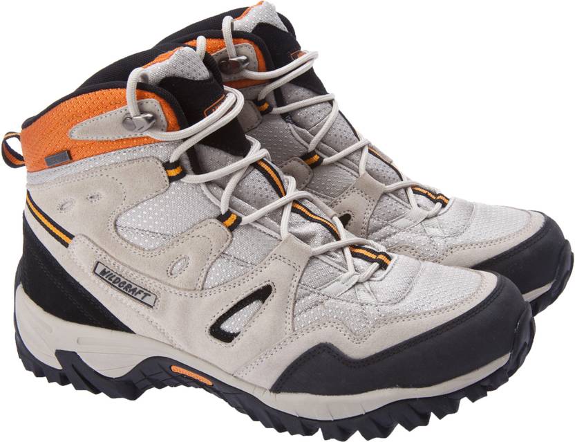 wildcraft amphibia trekking shoes