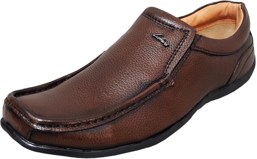 Zoom leather shoes