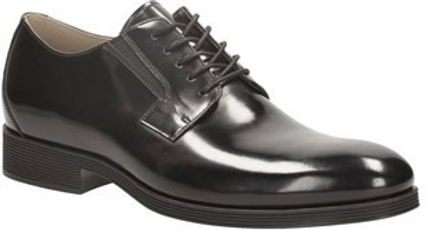 Clarks Lace up