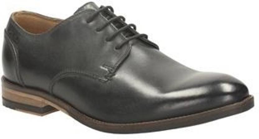 Clarks Lace up