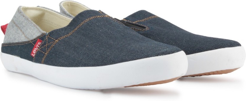 levis mens loafers