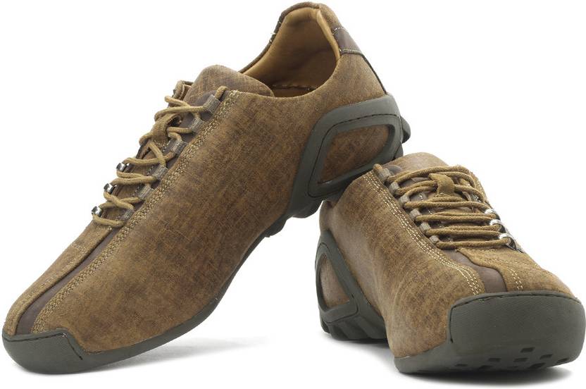 flipkart woodland formal shoes