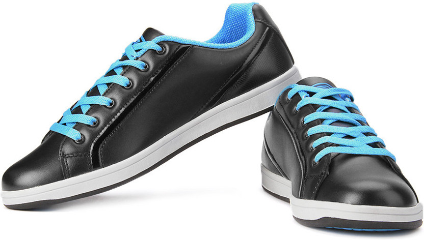 Umbro shoes flipkart clearance