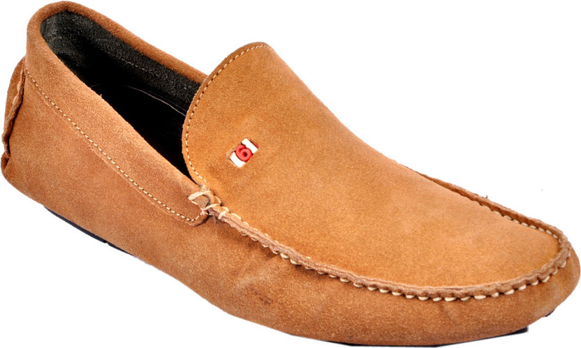 Wave Walk Bravo Tan Casual Shoes For 