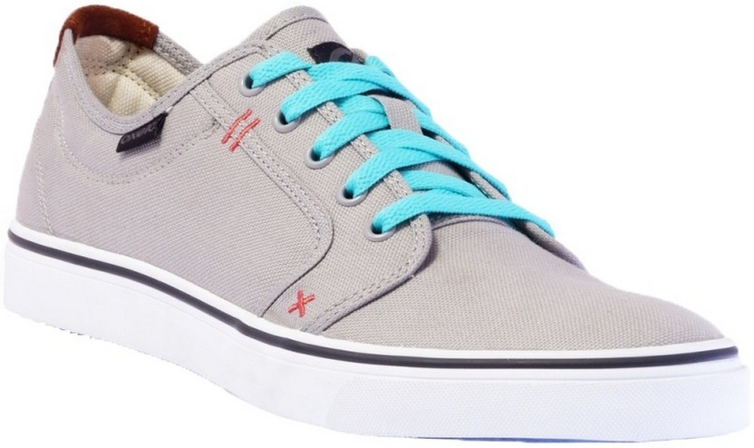 Oxelo sneakers clearance