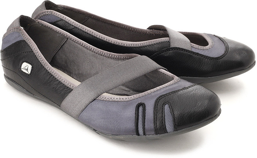 Clarks idyllic pump Clearance