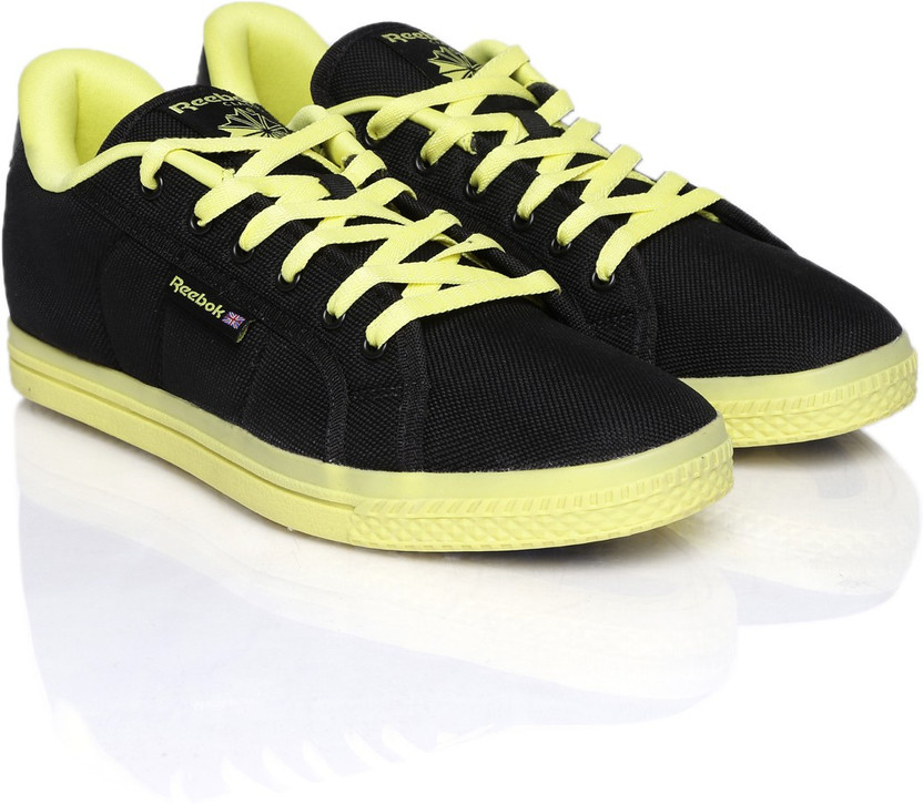 REEBOK Casual Shoes For Men - Buy Black 
