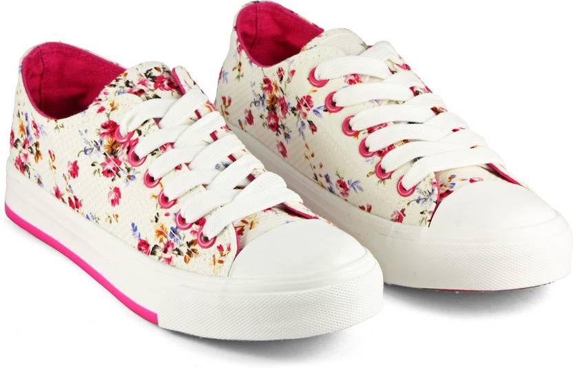 DeVEE Rigess Tumbler Floral Print White Canvas Shoes For DeVEE Rigess Tumbler Floral Print White Canvas Shoes For