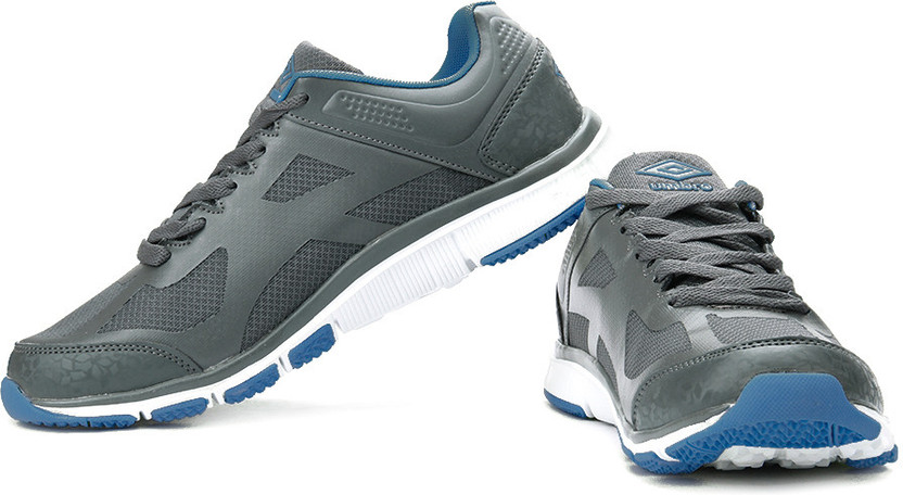 Umbro shoes flipkart clearance