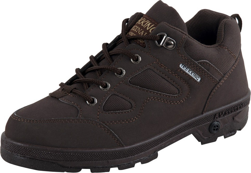campus trekking shoes online