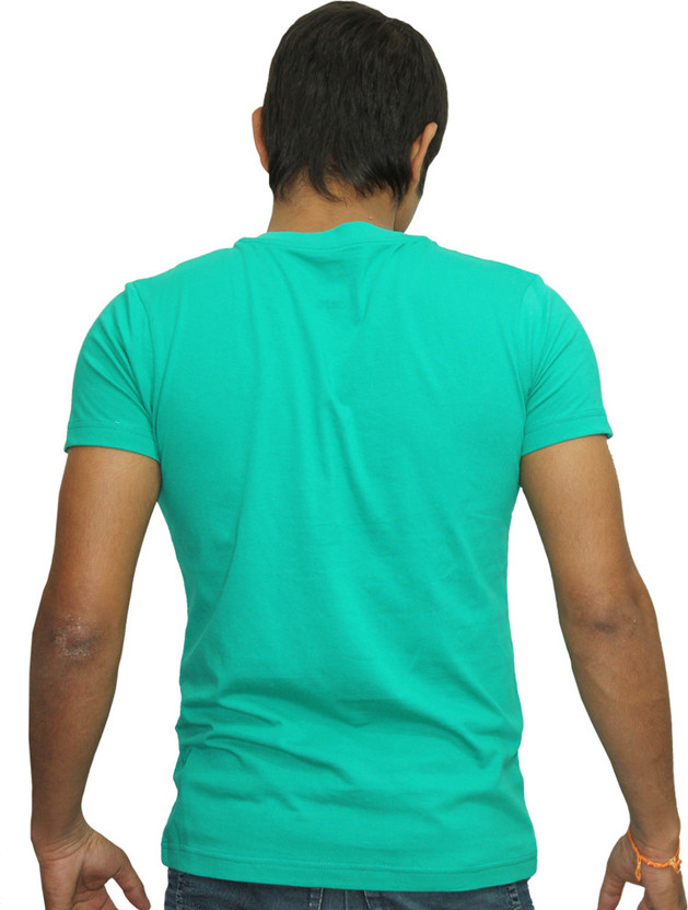 Hollister t shirts flipkart clearance