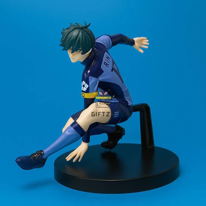 Giftzy Isagi Yoichi Blue Lock Action Figure Anime Collectible Toy Model for Fans(Multicolor)