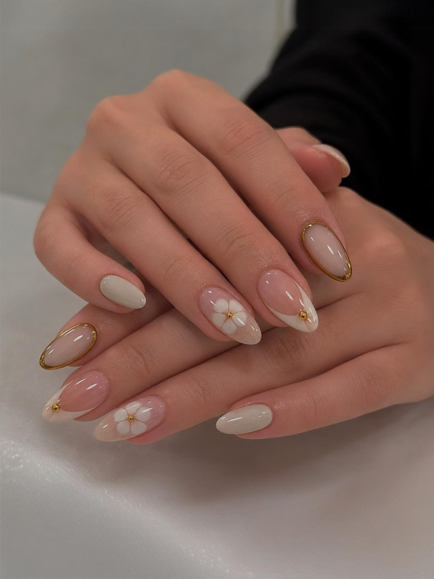 The Blue Box 24 pc Artificial Reusable Press on Nails In Vanilla Luxe design Ivory, Cream(Pack of 24)