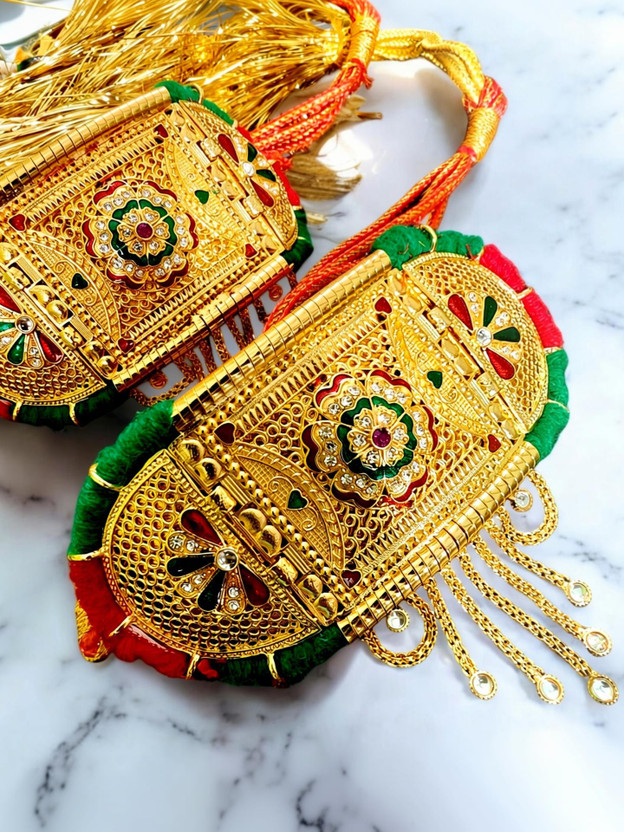 SUBARSHA SUBARSHA Alloy Opal Gold-plated Armlet Set(Pack of 2) - Flipkart Deal