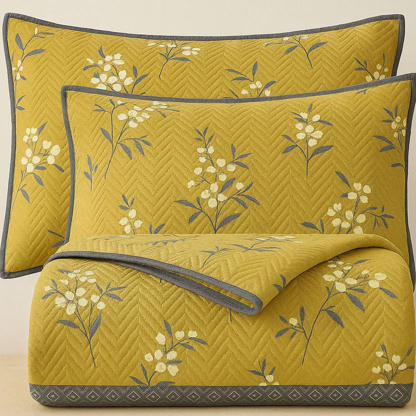 VAS COLLECTIONS Cotton King Sized Bedding Set(Mehdi, 1 Pcs Quilted Comfortet With 2 Pillow Cover)