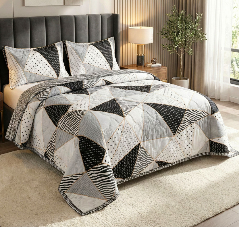 BSB HOME Cotton Double King Sized Bedding Set(White & Black, 1 King Size Bed Cover, 2 Pillow Covers)