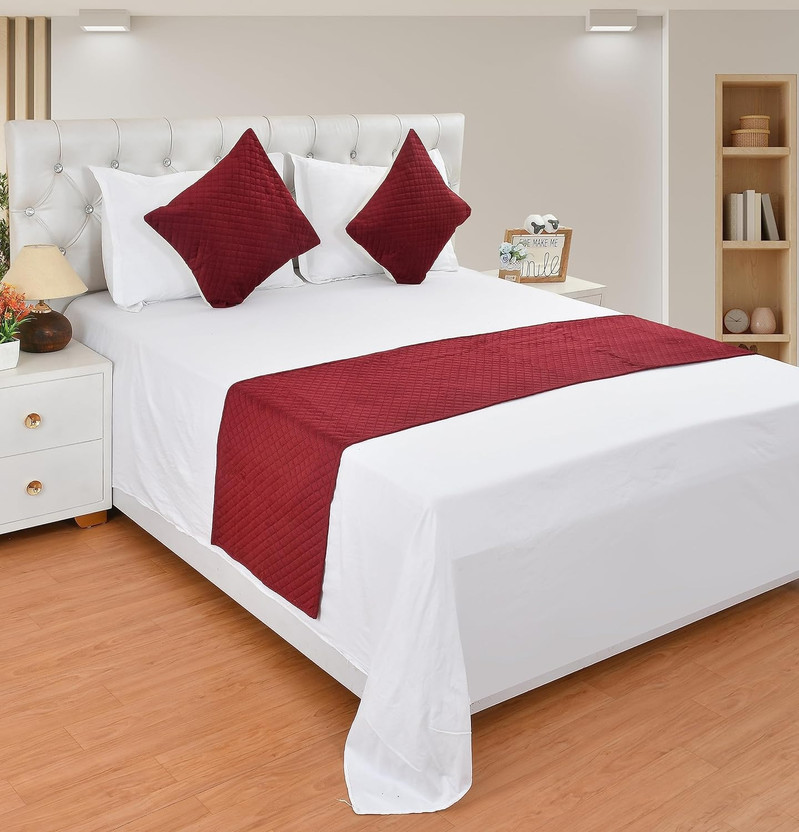 Essensa Furnishings Velvet King Sized Bedding Set(Red, 1 runner and 2 cushion cover)