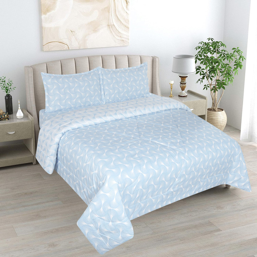CARLTON LONDON Microfiber Queen Sized Bedding Set(Blue, 1 Comforter, 1 Bedsheet With 2 Pillow Covers), Pack Of 4)