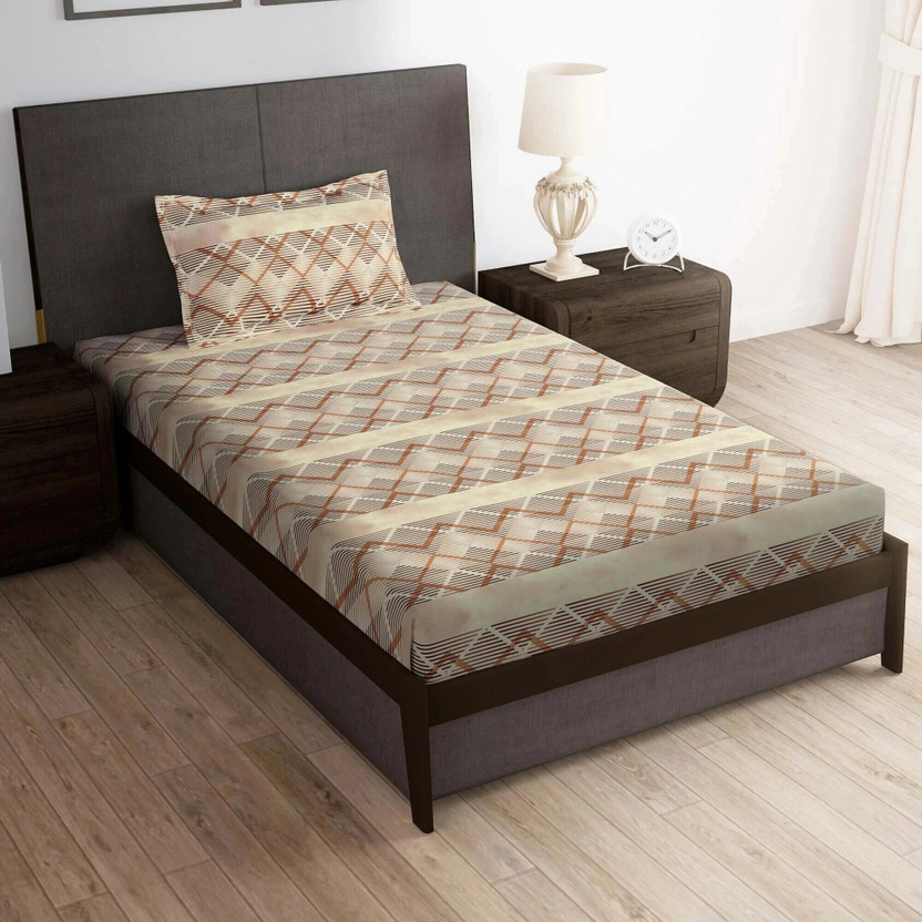 Story@home Microfiber Single Flat 180 TC Printed 1 Bedsheet with 2 Pillow Covers(Brown)