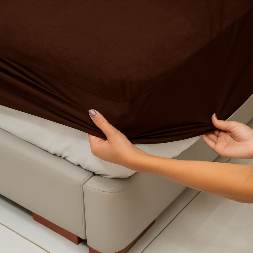 FurniGully FurniGully Cotton King Fitted (Elastic) 200 TC Solid 1 Bedsheet(Brown) - Flipkart Deal